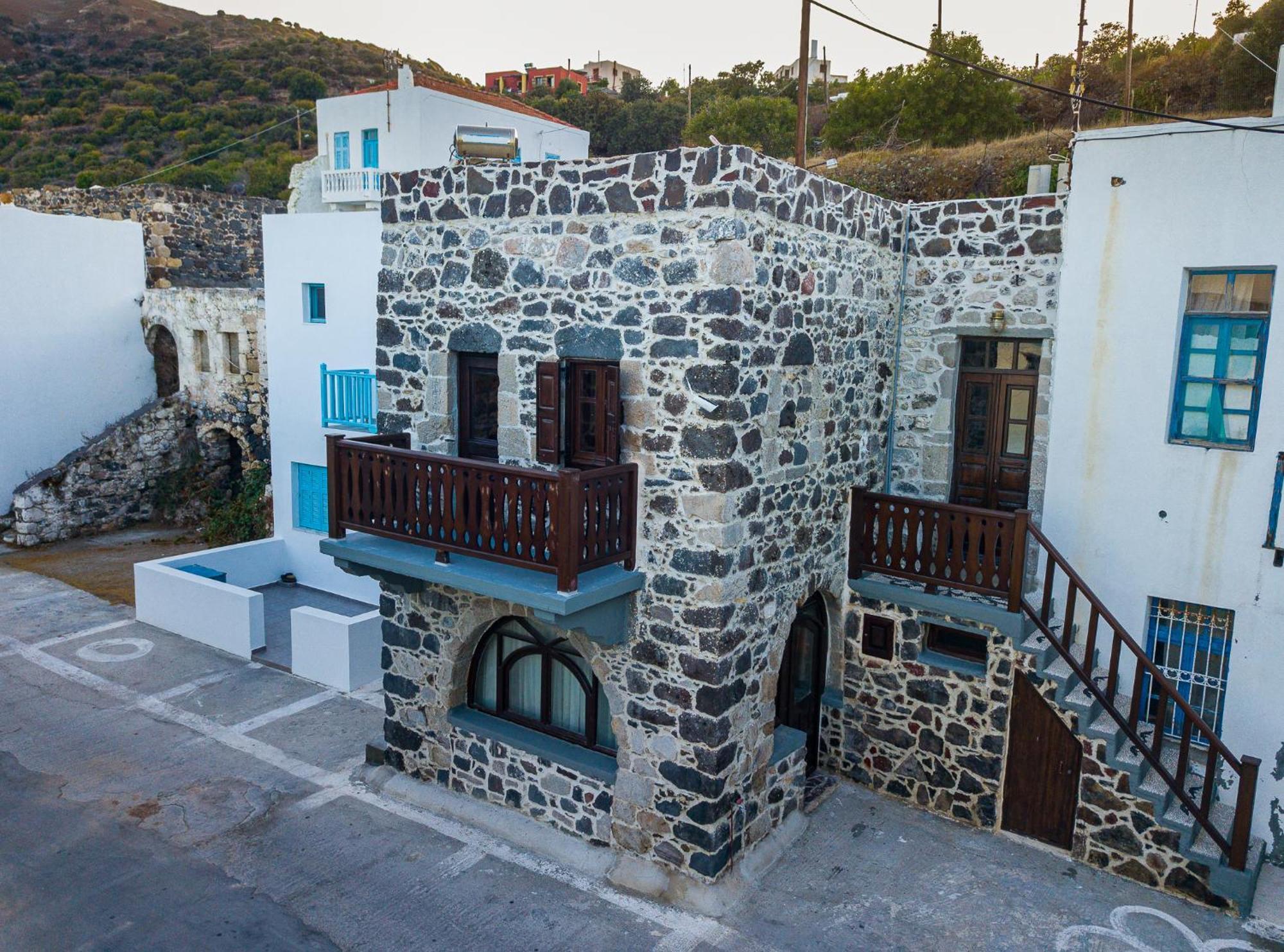 Plousiadi΄S Stone House Διαμέρισμα Πάλοι Εξωτερικό φωτογραφία