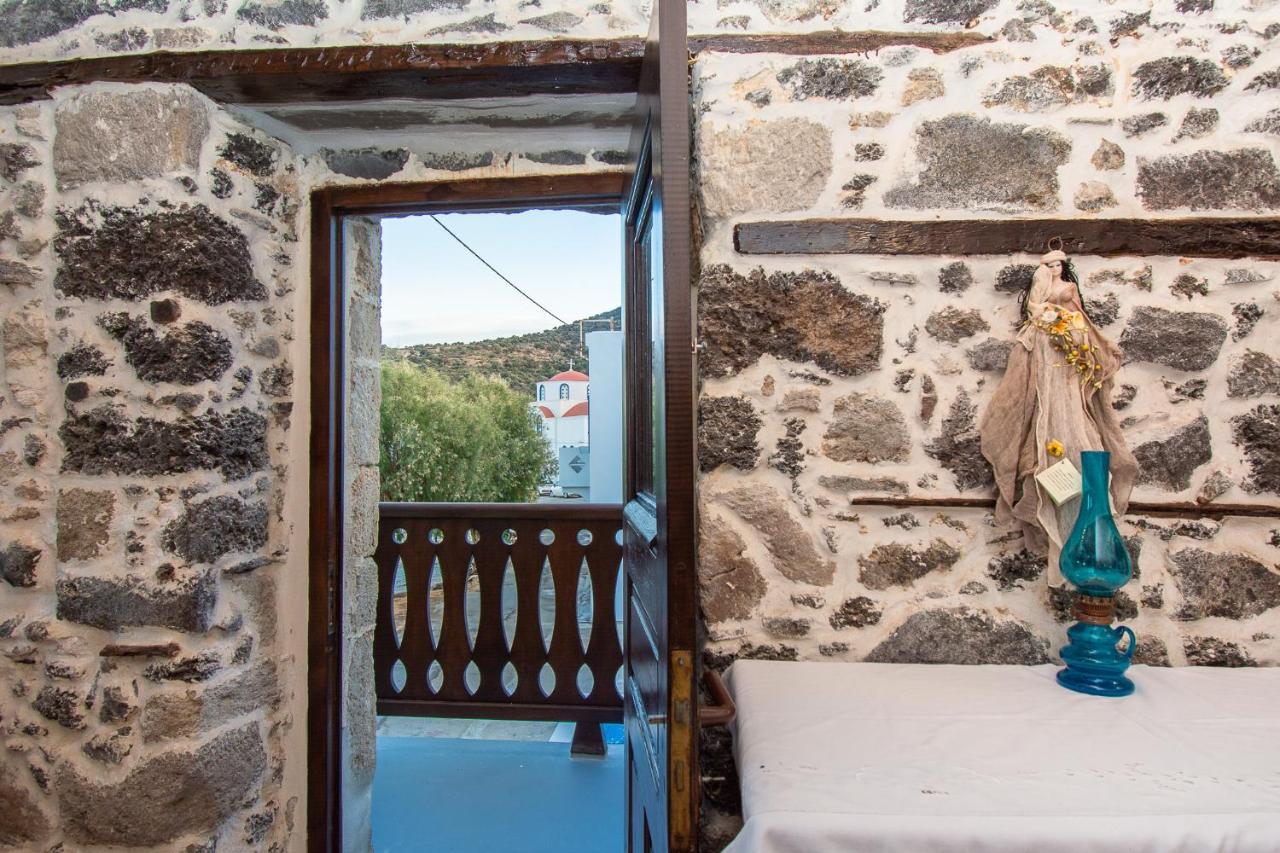 Plousiadi΄S Stone House Διαμέρισμα Πάλοι Εξωτερικό φωτογραφία