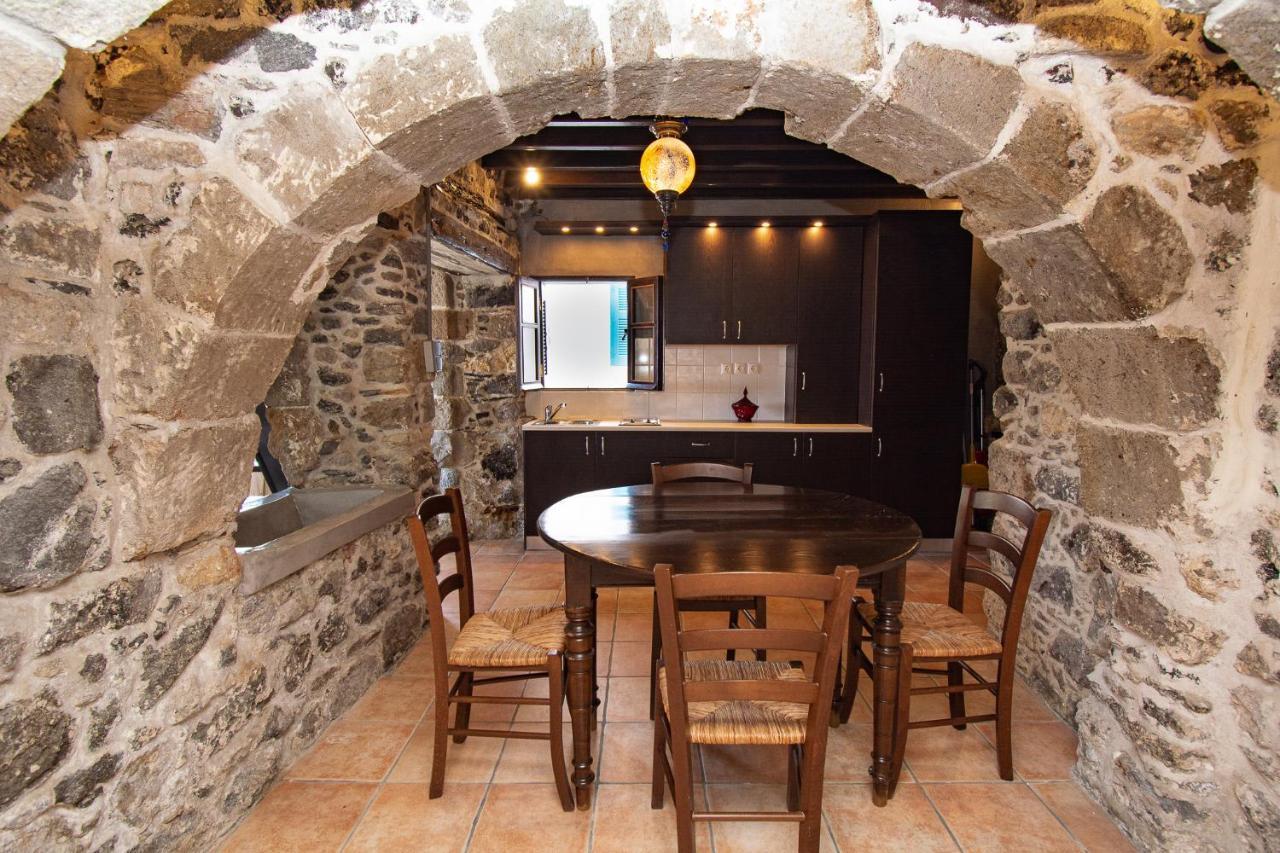 Plousiadi΄S Stone House Διαμέρισμα Πάλοι Εξωτερικό φωτογραφία