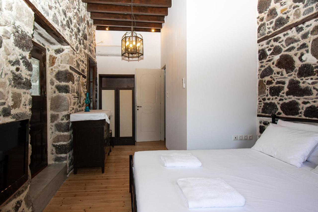Plousiadi΄S Stone House Διαμέρισμα Πάλοι Εξωτερικό φωτογραφία