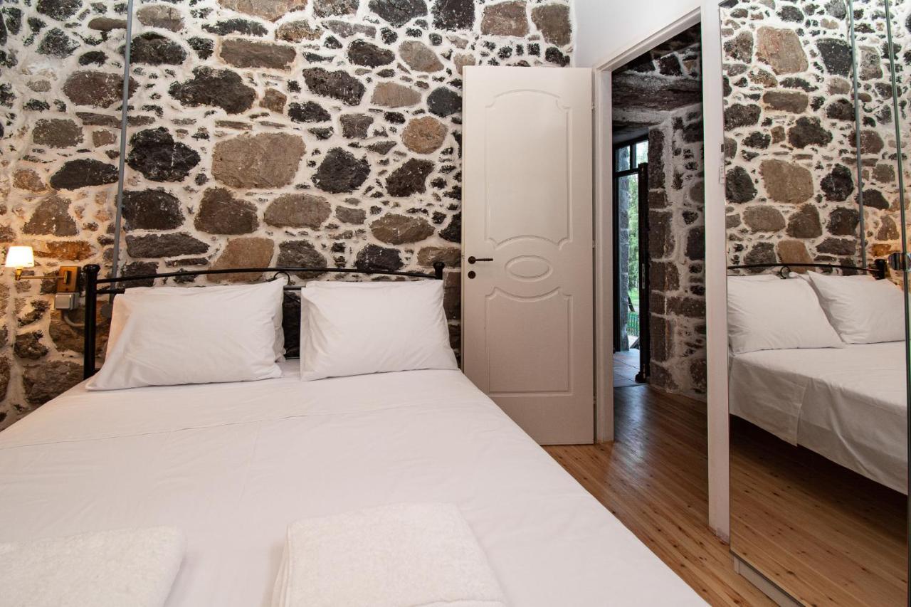 Plousiadi΄S Stone House Διαμέρισμα Πάλοι Εξωτερικό φωτογραφία